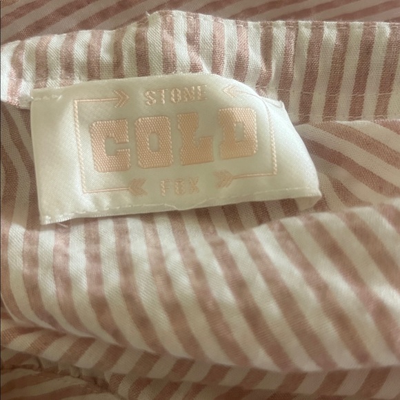 Stone Cold Fox - Picture 8 of 10